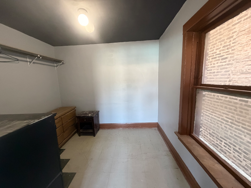 2457 S Washtenaw Ave #2S - Photo 3 of 8