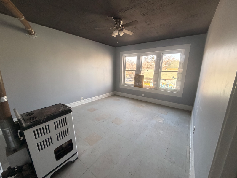 2457 S Washtenaw Ave #2S - Photo 5 of 8