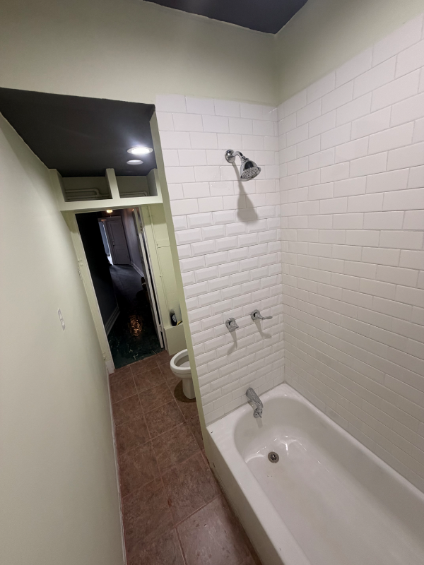 2457 S Washtenaw Ave #2S - Photo 7 of 8