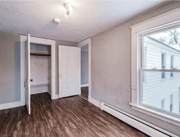 featured image of 42 Storer St #3