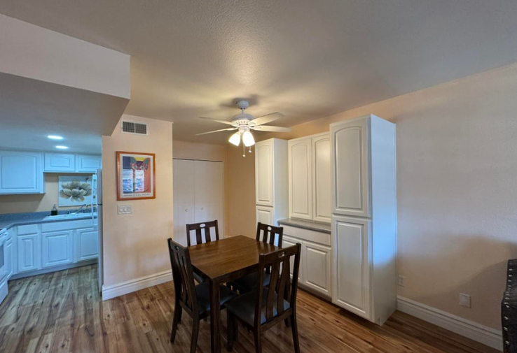 308 E Lancaster Ct #1 - Photo 5 of 9