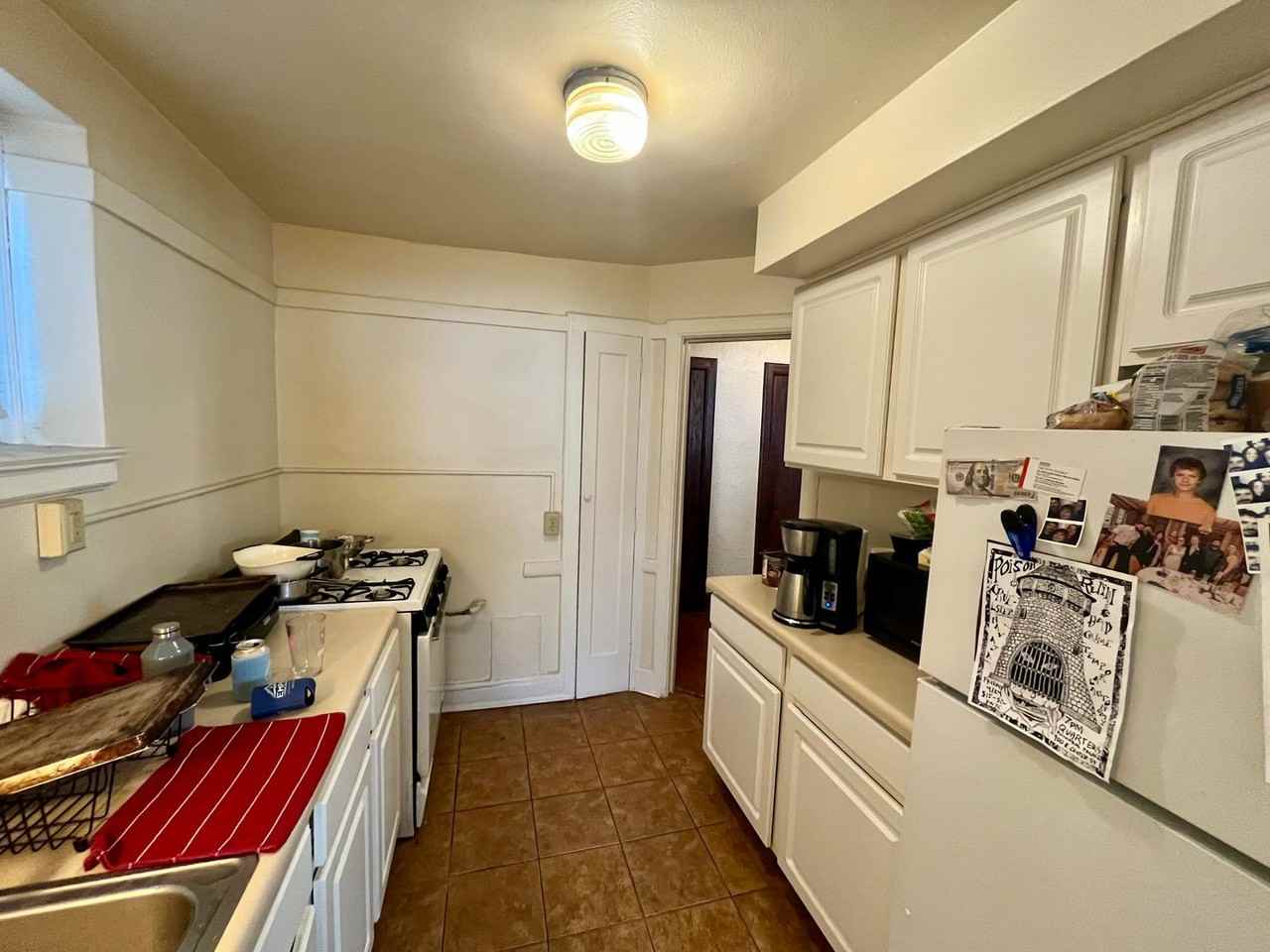 1428 E Capitol Drive - Photo 7 of 12