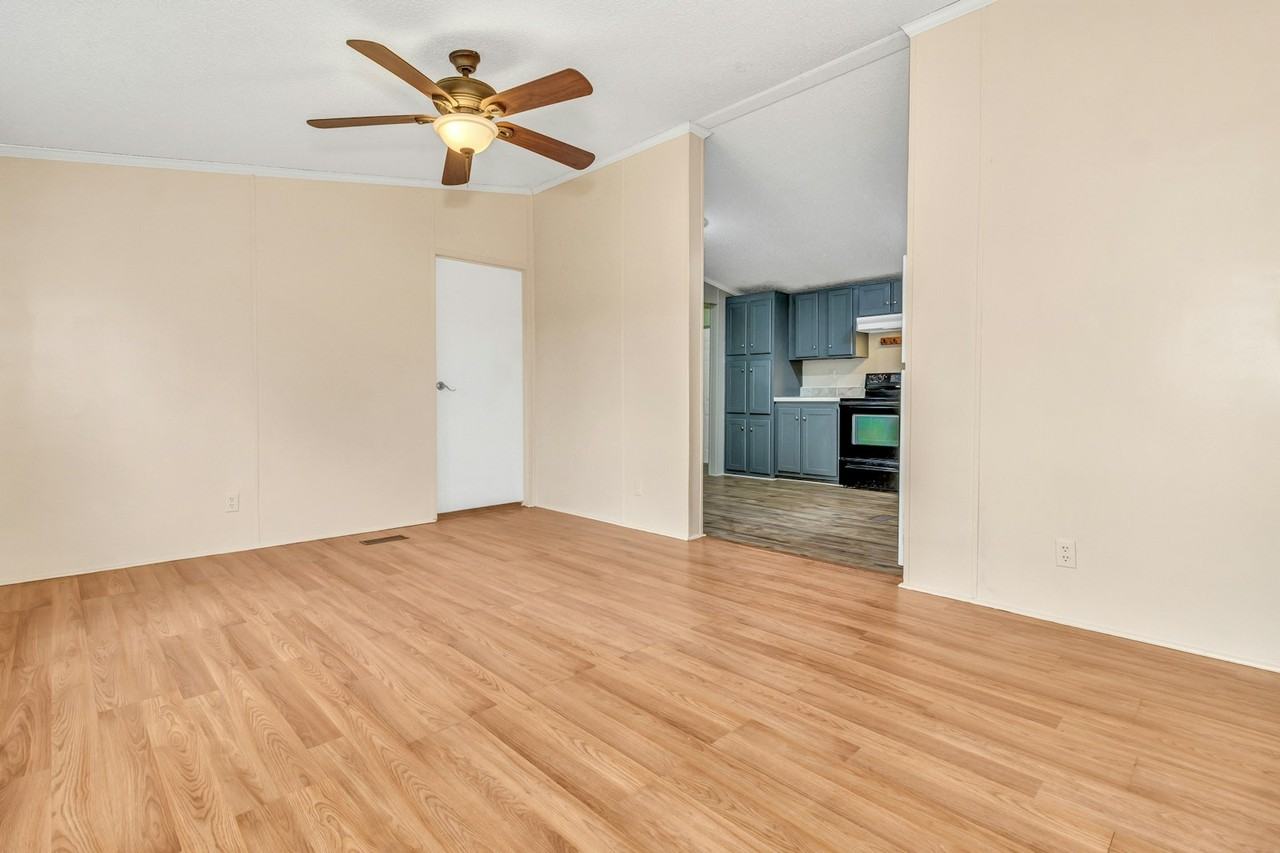 9 Harwood Cemetary Road - Photo 7 of 35