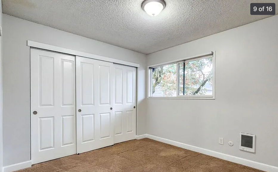 5516 Northeast Hoyt Street, Unit 3 - Photo 3 of 14