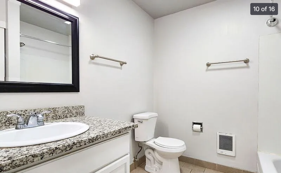 5516 Northeast Hoyt Street, Unit 3 - Photo 7 of 14