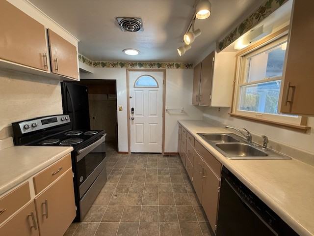 1260 Dakota St #NA - Photo 3 of 9