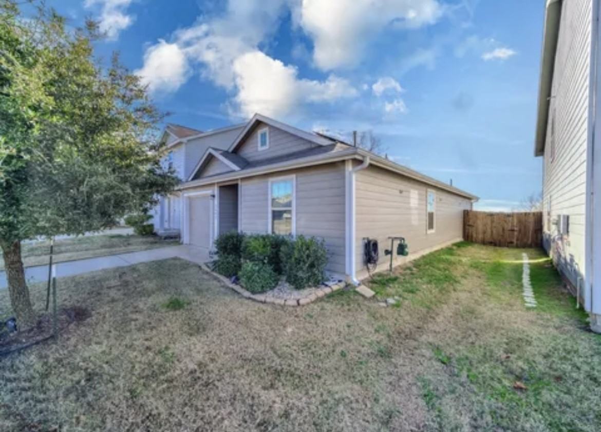 5689 Mcclelland St #NA - Photo 7 of 16