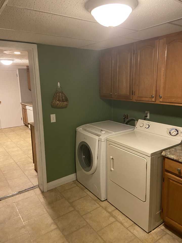 1611 Electric St #2ndFL - Photo 2 of 19