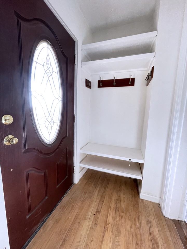 1211 Isis Ave #2 - Photo 6 of 19