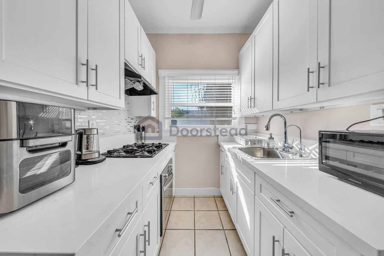 4125 S Figueroa St #218 - Photo 4 of 5