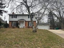 featured image of 1215 Everett St S #NA