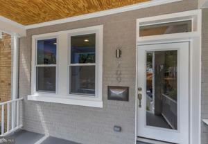 709 Hamilton St Nw - Photo 1 of 1