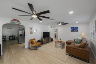 702 Gray St S #NA - Photo 1 of 1