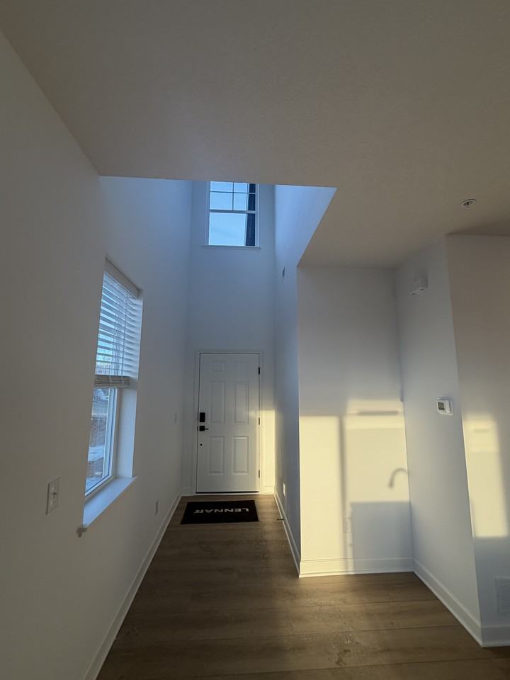 10545 Harbor Ln N #10545 - Photo 3 of 17