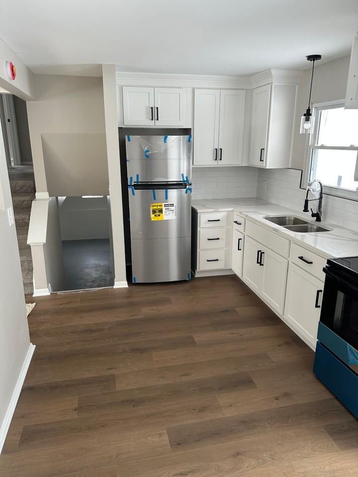 892 King St #NA - Photo 4 of 10