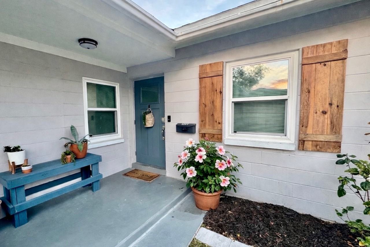 1261 79th Ave N #NA - Photo 2 of 17