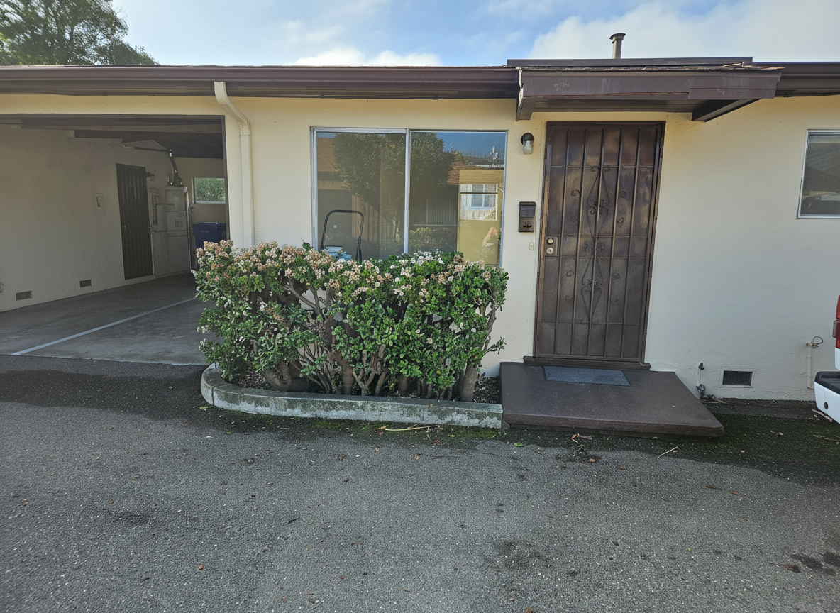 1581 Mono Ave #NA - Photo 3 of 18