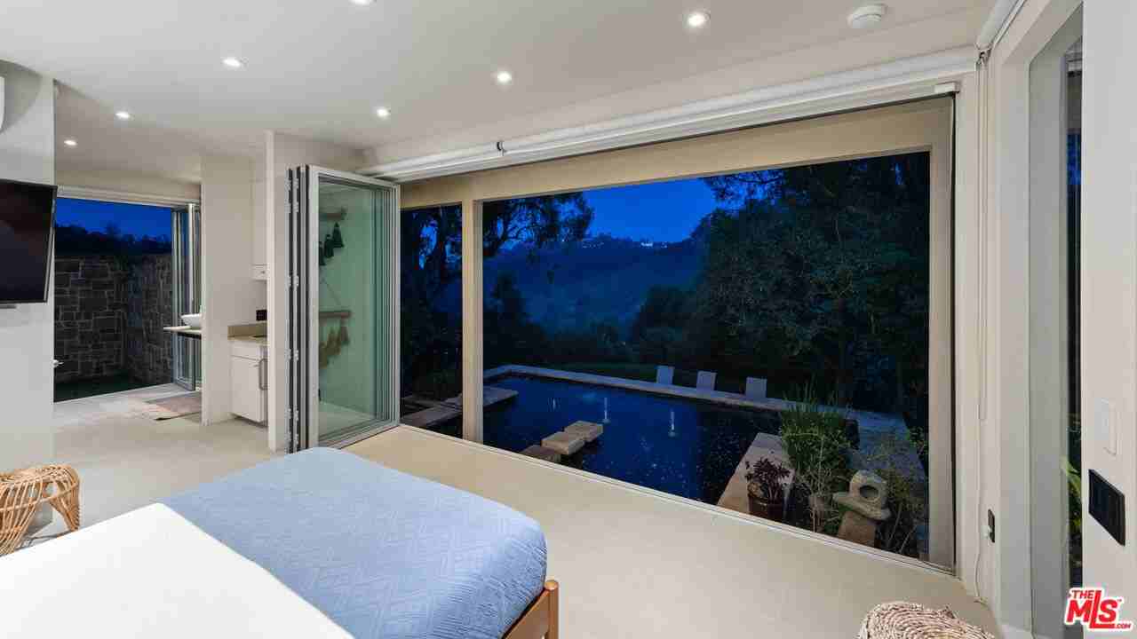 10556 Fontenelle Way #1 - Photo 2 of 36