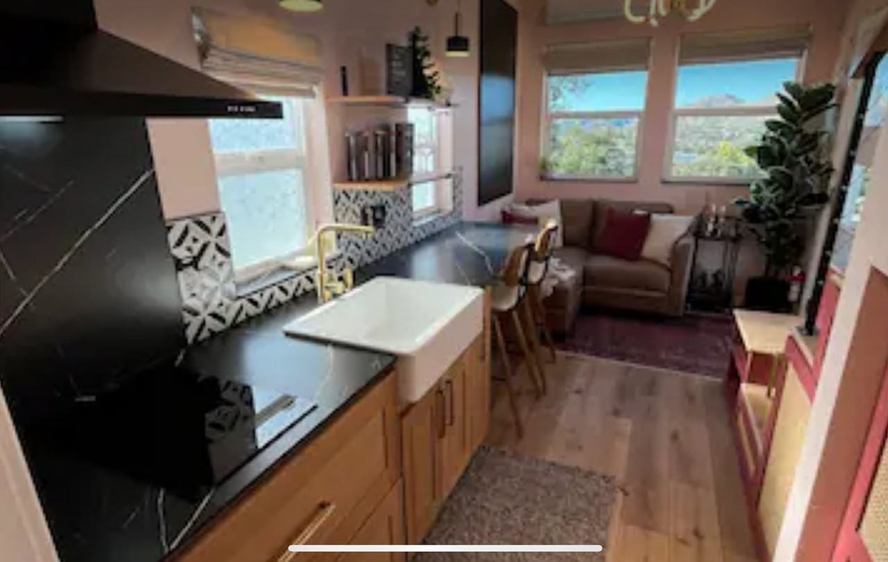 1030 27th St #1 - Photo 2 of 11