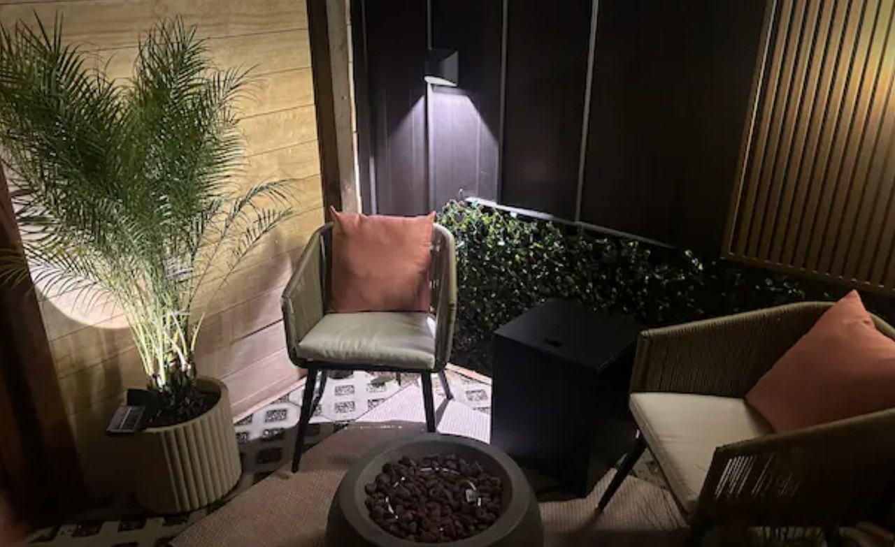 1030 27th St #1 - Photo 3 of 11