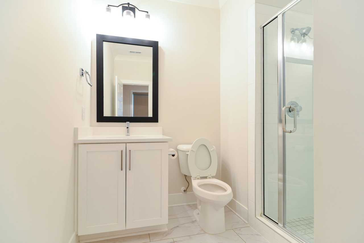 5 Seawell Ave #105 - Photo 7 of 38