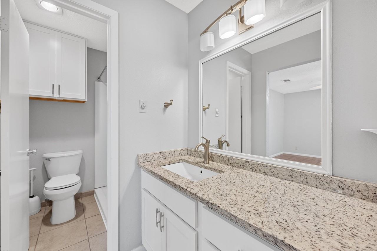 3815 Manchaca Rd #38 - Photo 6 of 15