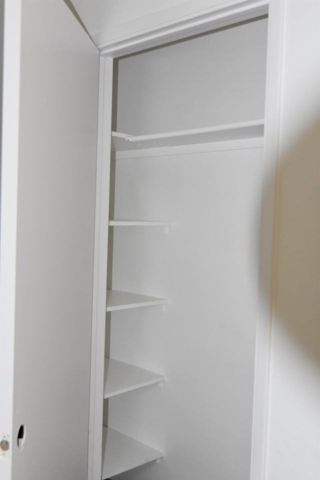 1205 S Nevada St #2 - Photo 4 of 22