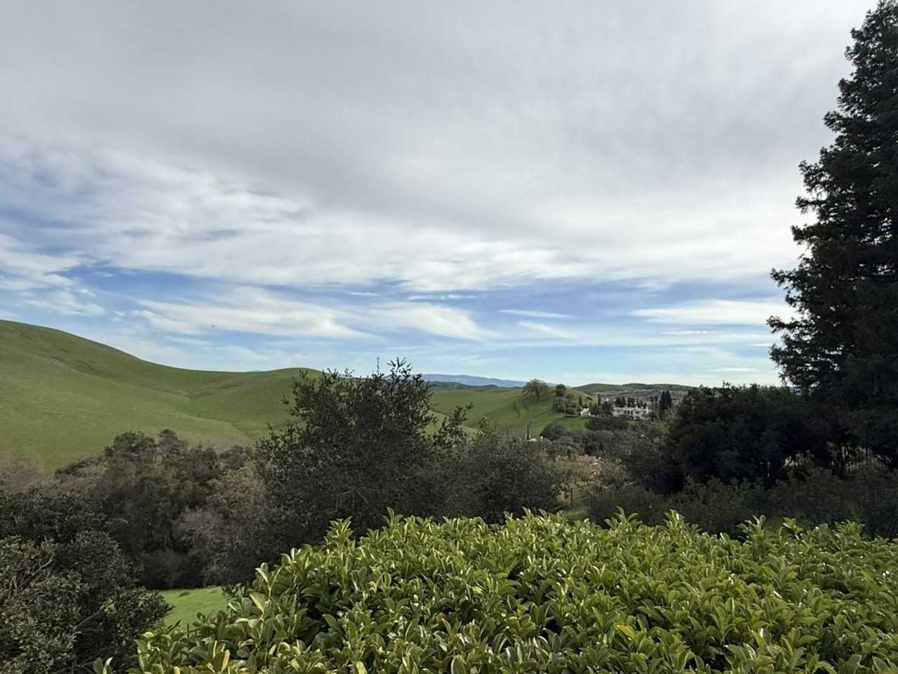 4466 Deer Ridge Rd - Photo 5 of 50