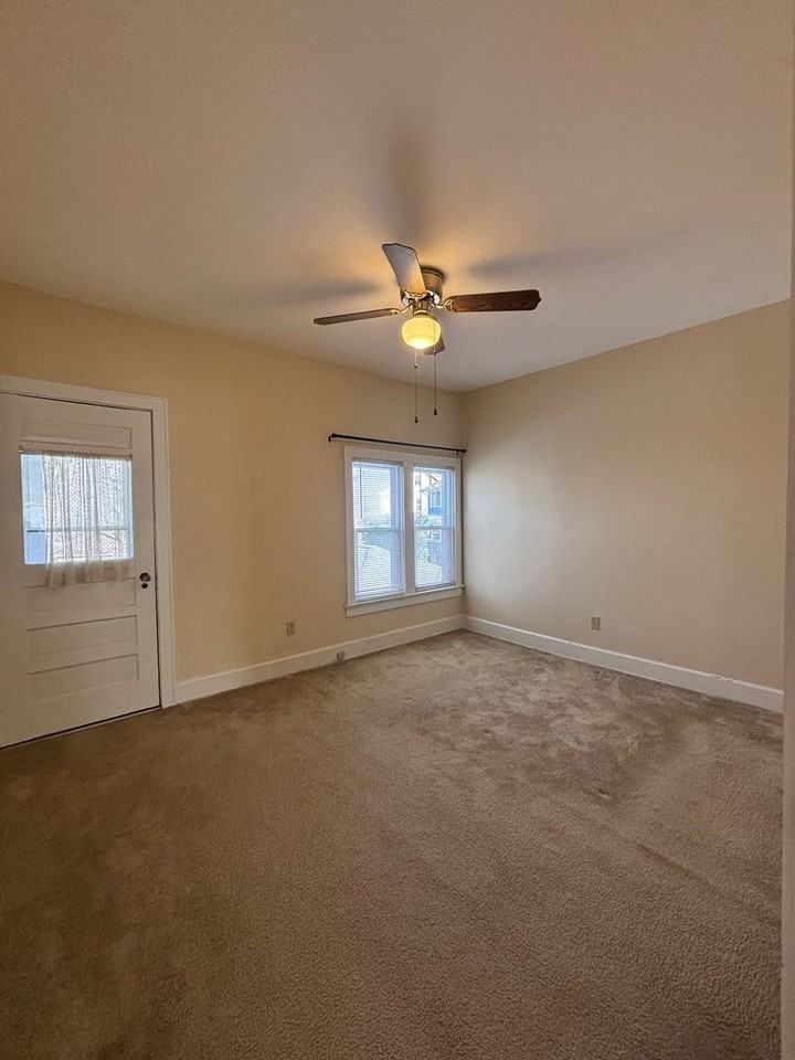 1741 Middlehurst Rd - Photo 7 of 11