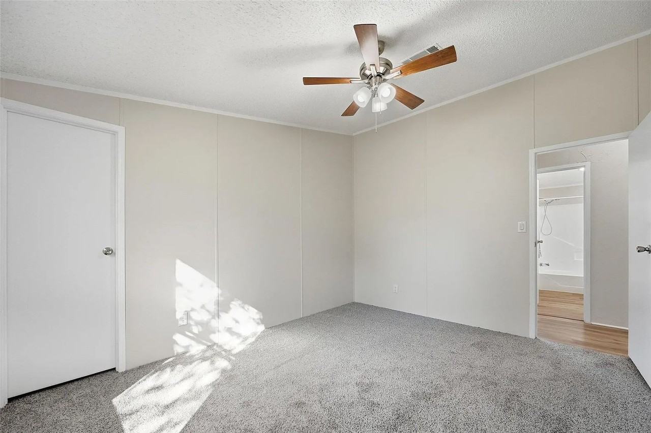 2645 Bryant St - Photo 7 of 32