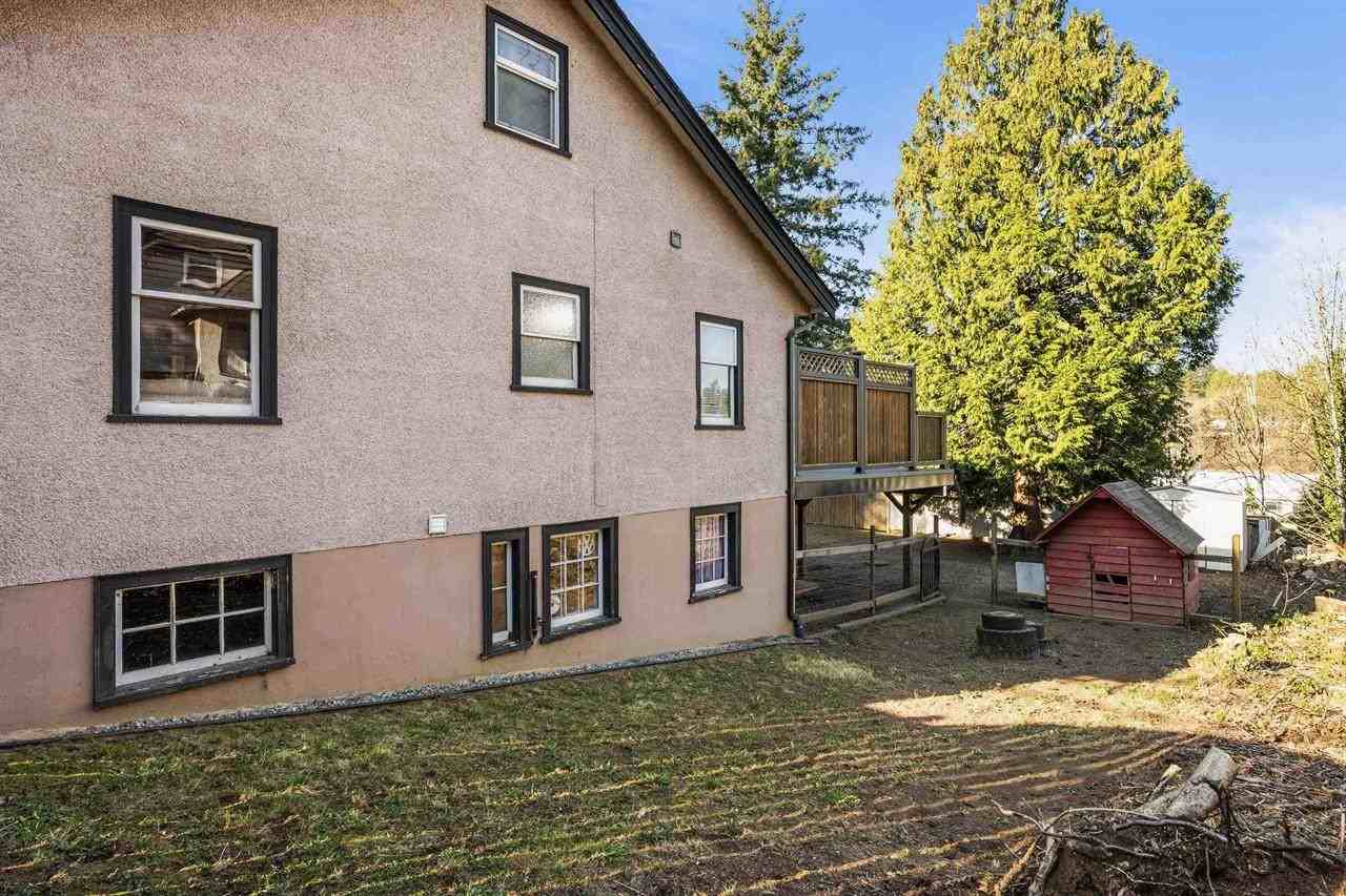 2348 Mckenzie Rd #MAIN - Photo 4 of 31