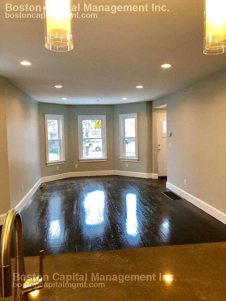 91 Grant St #1 - Photo 2 of 10