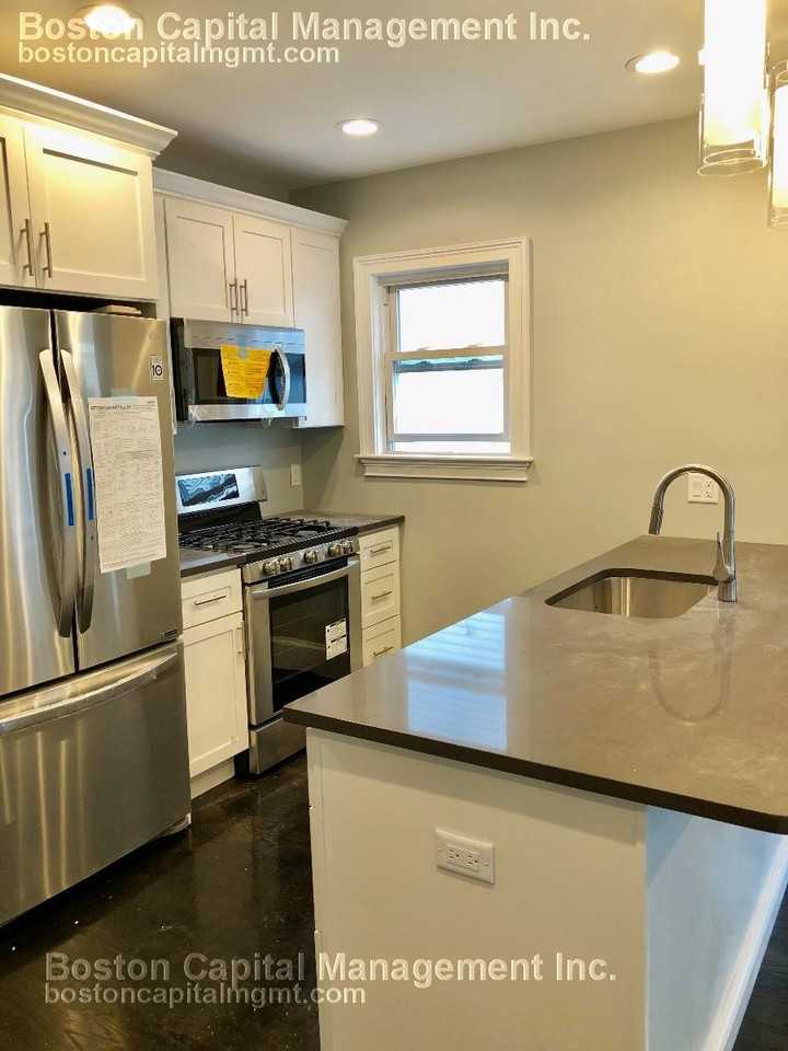 91 Grant St #1 - Photo 3 of 10