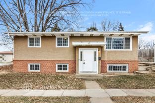 401 42nd Ave Ne - Photo 1 of 1