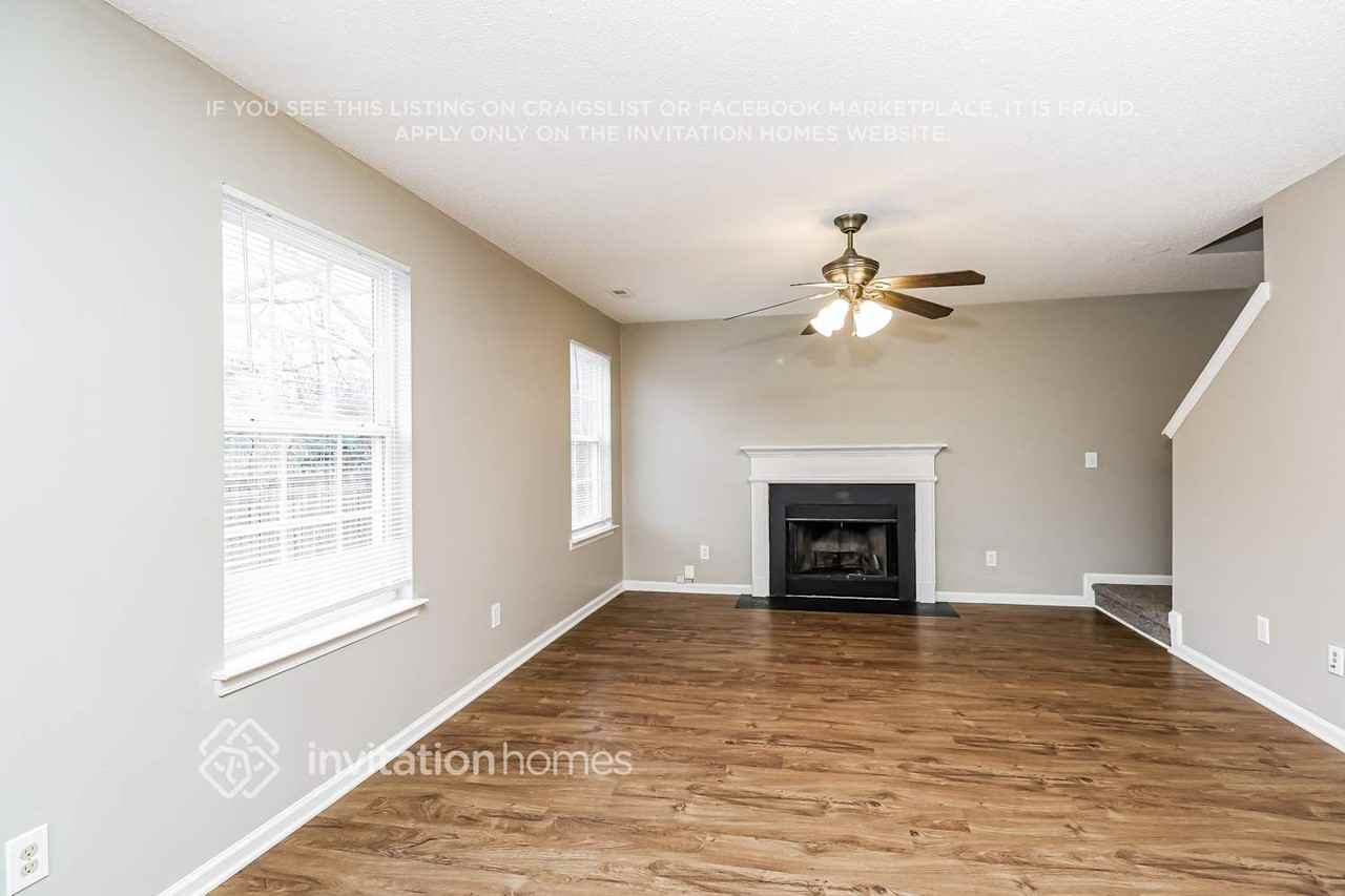 1262 Winding Path Rd - Photo 5 of 18