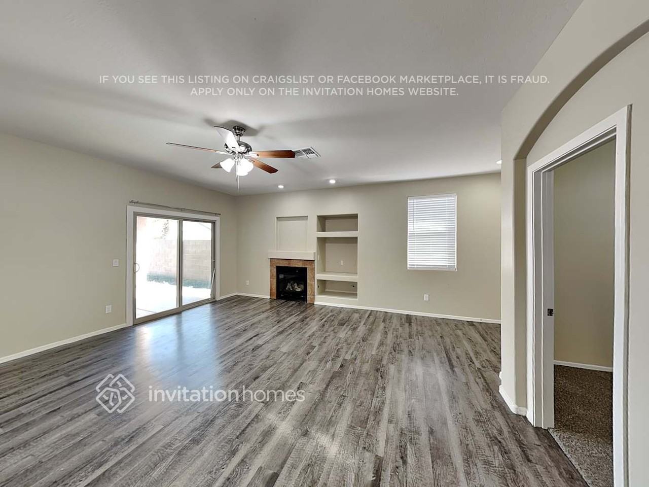 12552 W Estero Ln - Photo 3 of 18