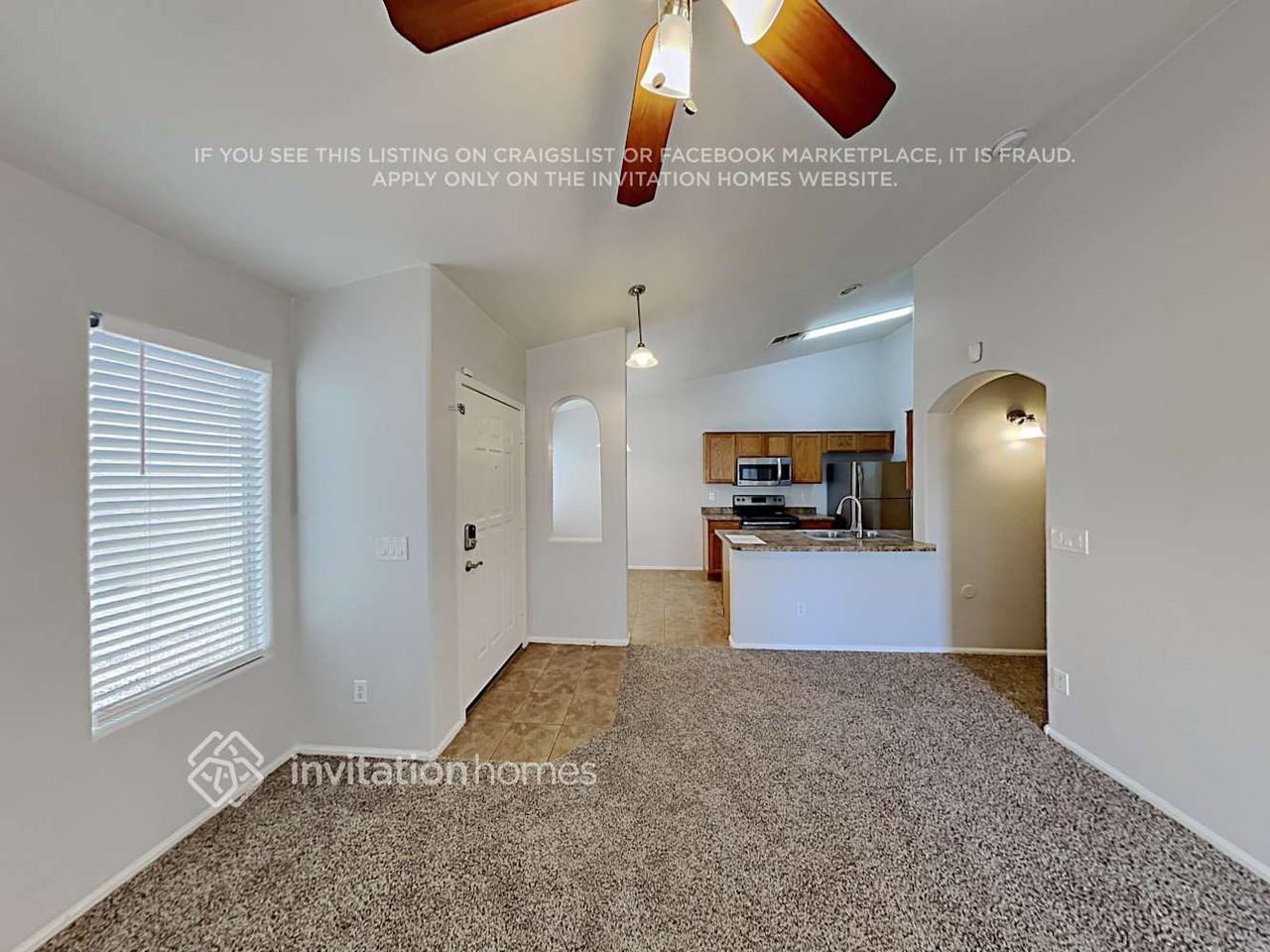 838 E Mountain View Rd - Photo 4 of 16