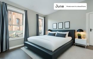 featured image of 570 Putnam Ave #B