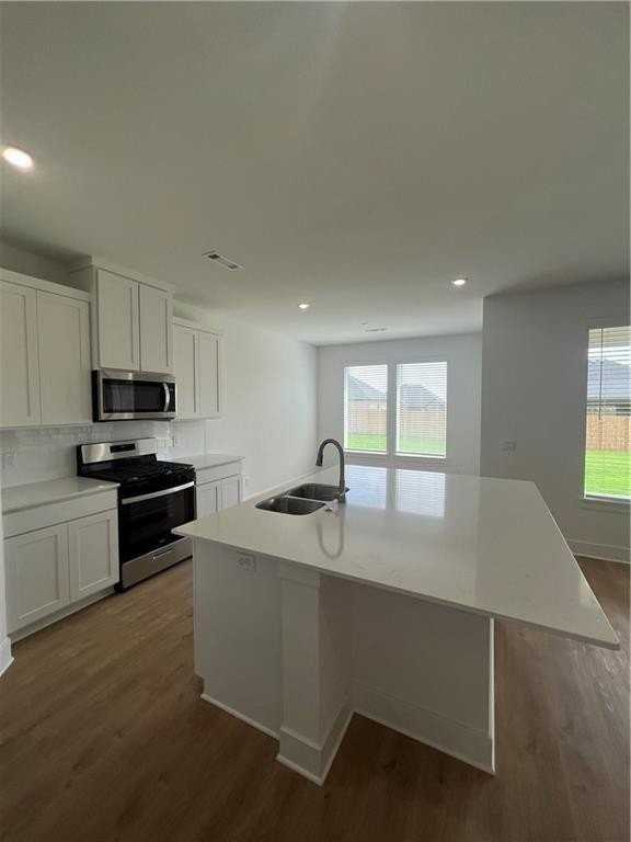 1910 Hahn St - Photo 4 of 20