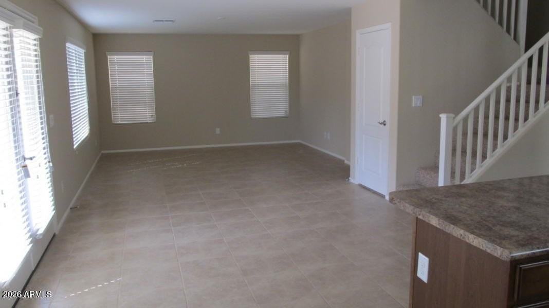 3965 W Tara Dr - Photo 7 of 17