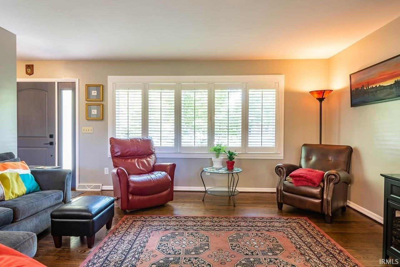 1708 E Windsor Dr - Photo 4 of 32