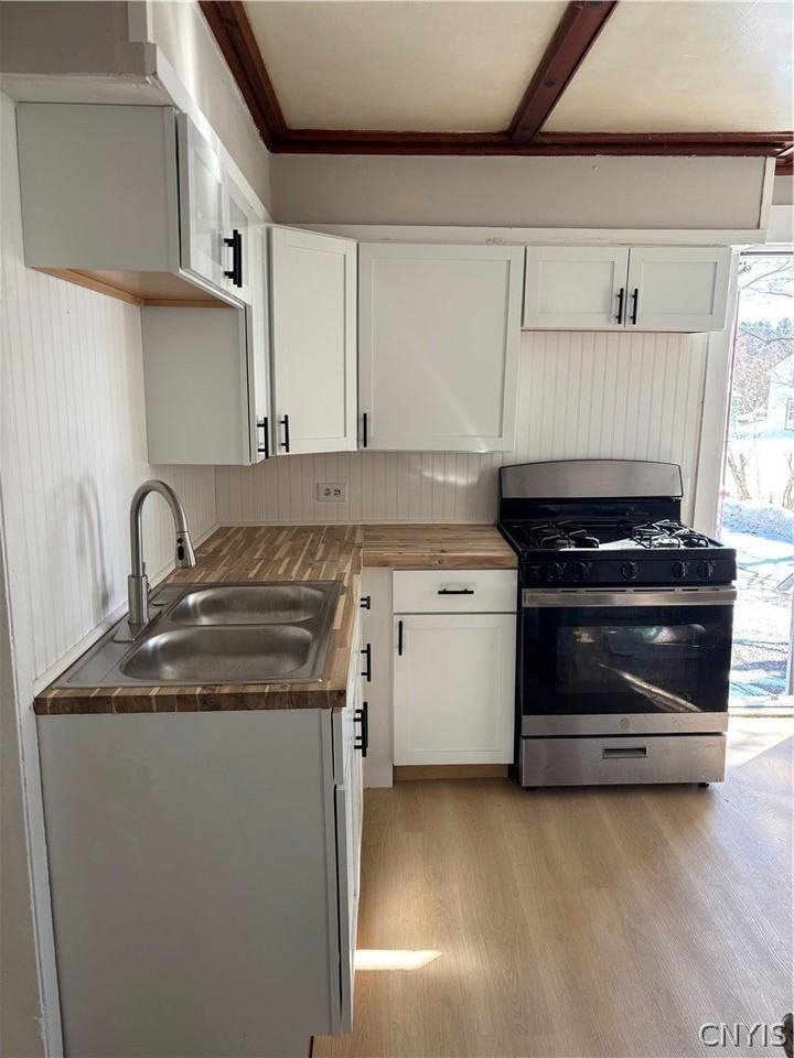 108 Maple St Unit 110 - Photo 2 of 14