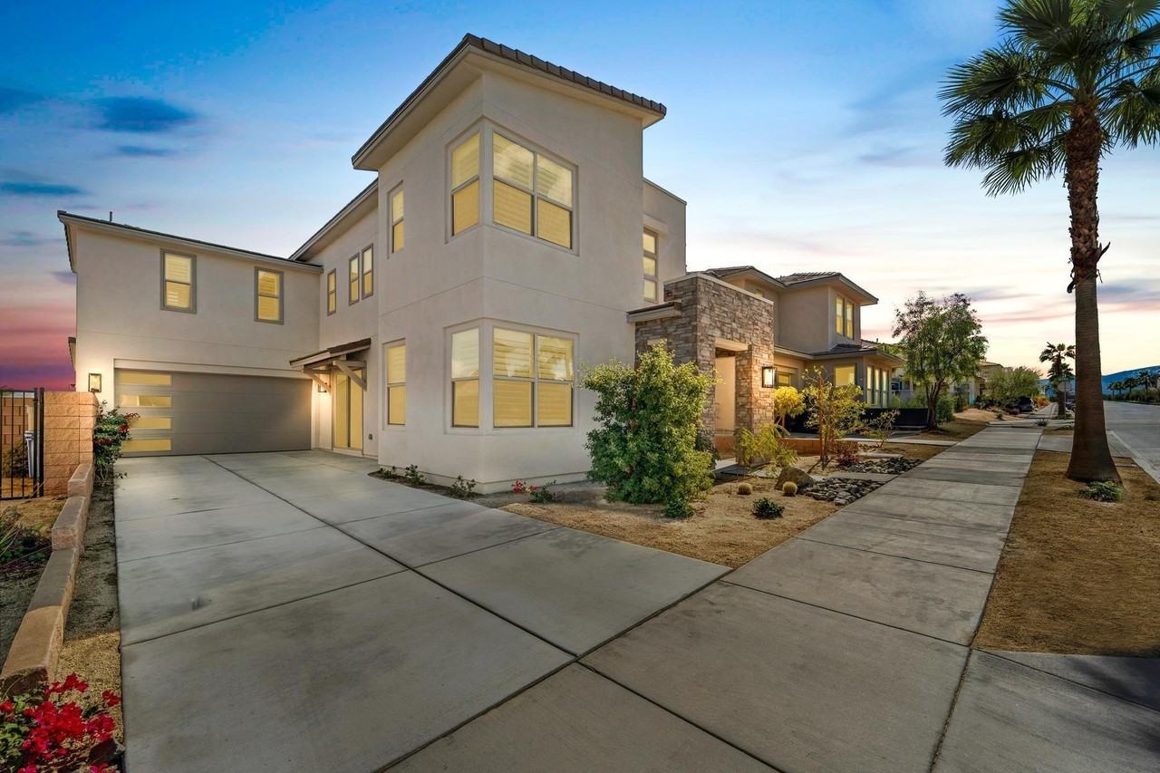 35722 Mccarthy St - Photo 2 of 31