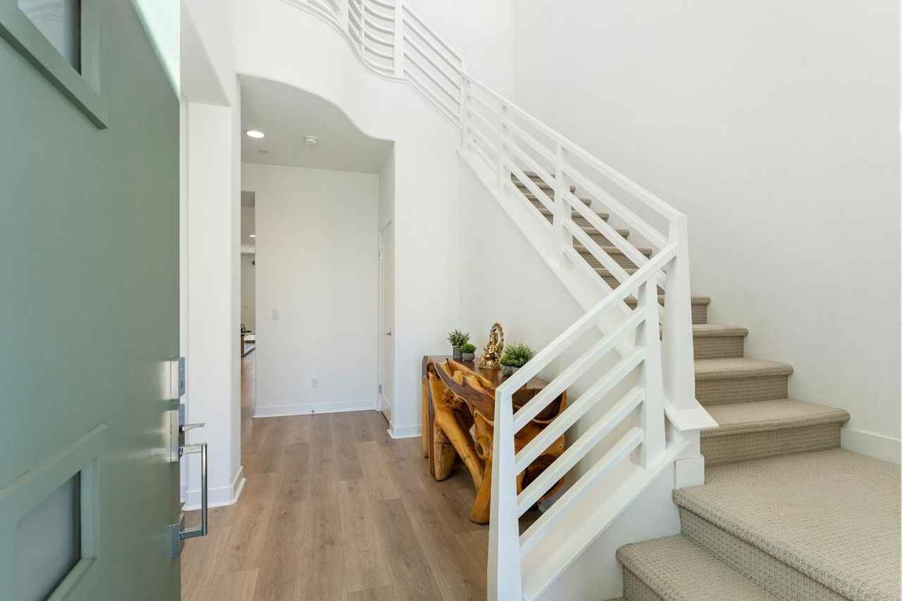 35722 Mccarthy St - Photo 3 of 31