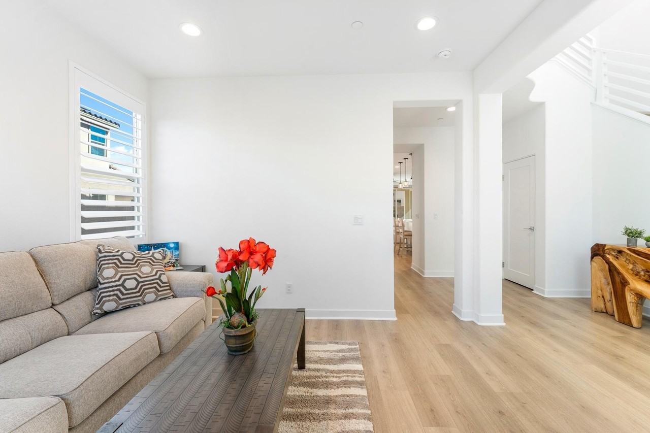 35722 Mccarthy St - Photo 4 of 31