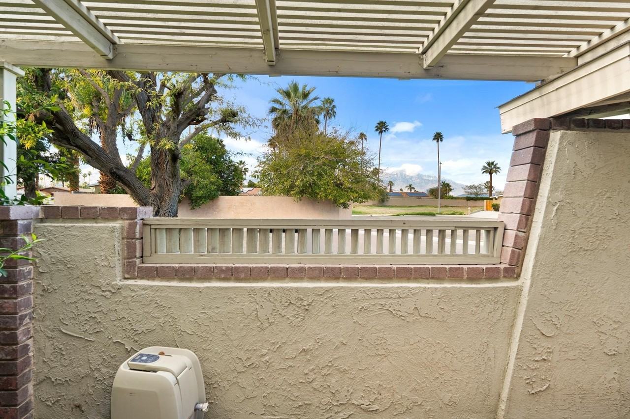 43120 Silk Tree Ln - Photo 4 of 21