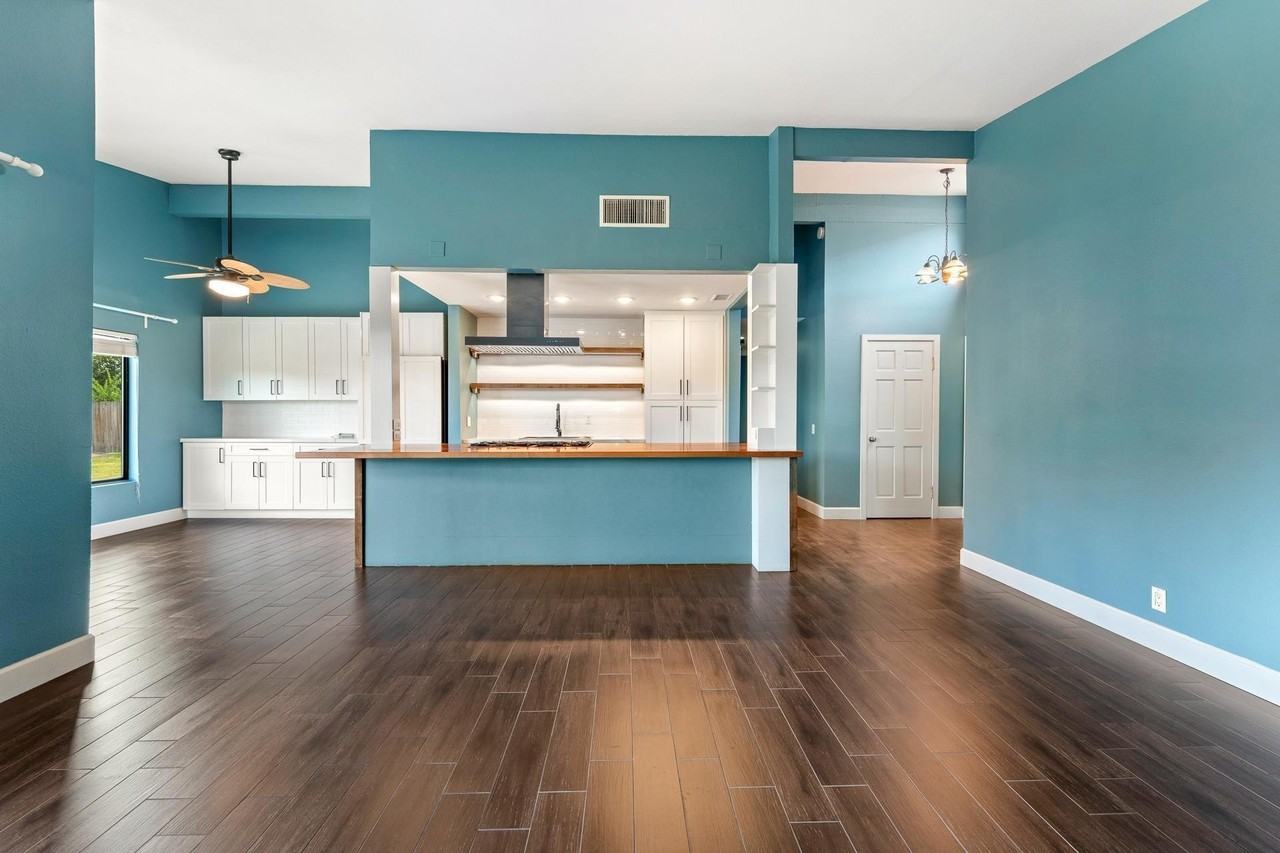 43120 Silk Tree Ln - Photo 5 of 21