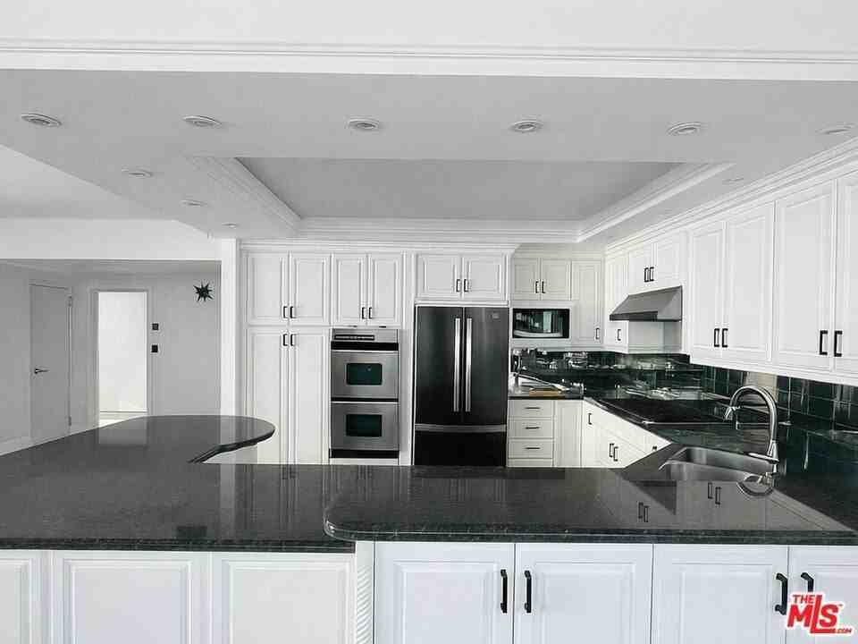 17366 W Sunset Blvd Apt 105 #105 - Photo 4 of 22