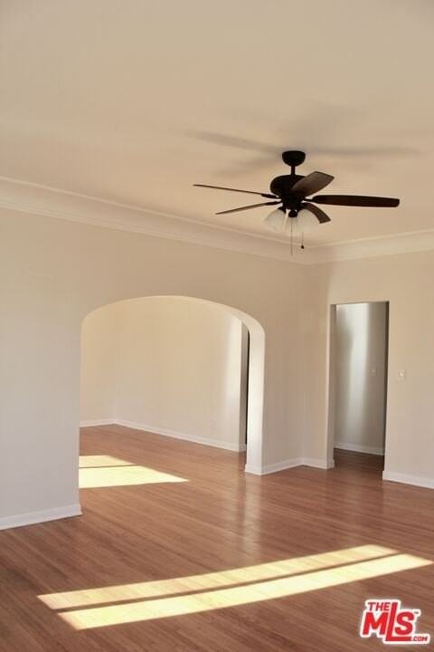 1239 S Hudson Ave - Photo 4 of 15