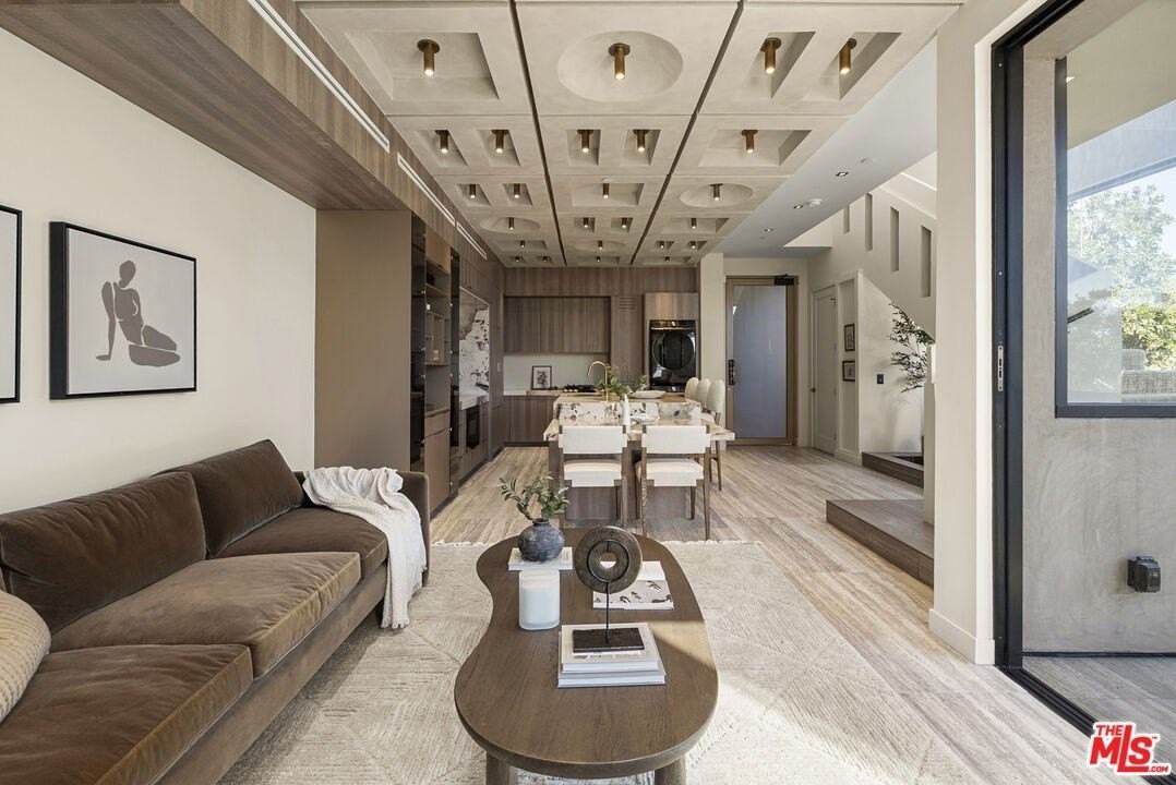 1021 N Ogden Dr Apt 4 - Photo 7 of 50